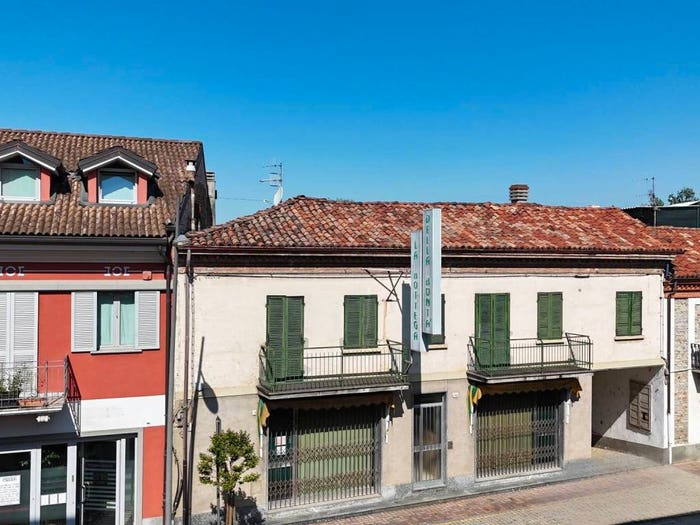 Casa con 6 locali in vendita in Via Giuseppe Garibaldi, Gallo, Grinzane Cavour