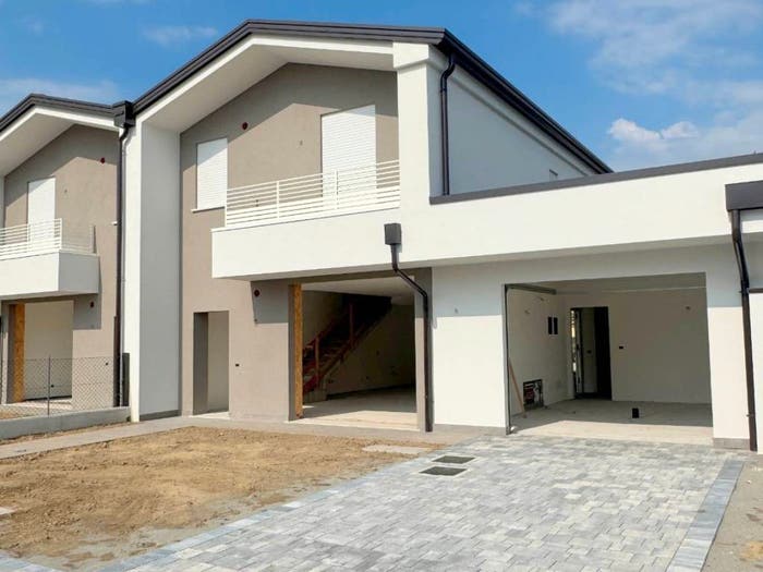Casa con 6 locali in vendita in Via Chiesa Rampazzo, Frazioni di Camisano Vicentino, Camisano Vicentino