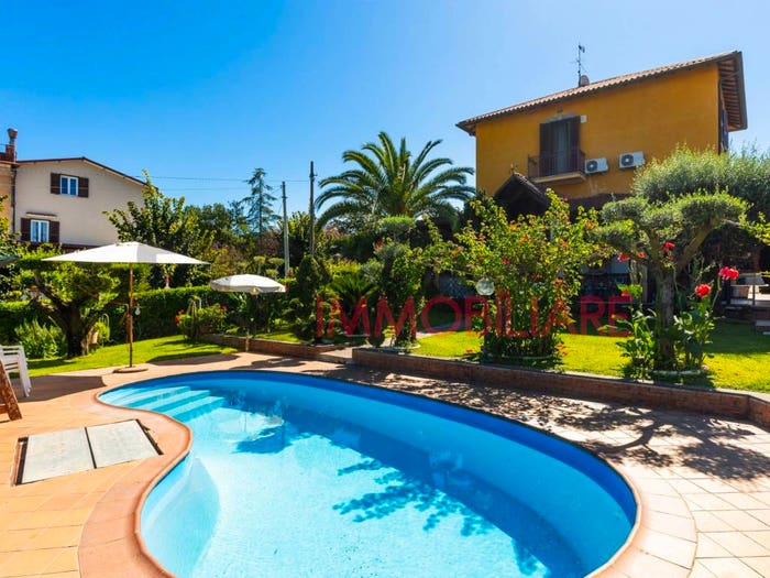 Casa con 5 locali in vendita in Via Montiglioni, Anagnina, Grottaferrata