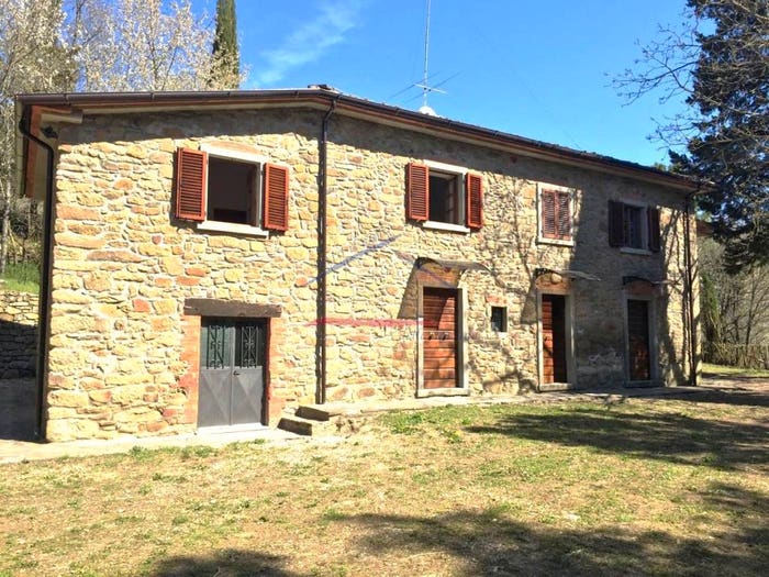 Casa trilocale in vendita in Albiano, Molin Nuovo, Arezzo