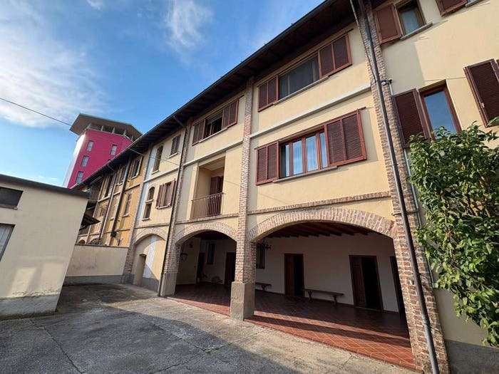 Appartamento con 5 locali in vendita in Via Guglielmo Marconi, Verdello