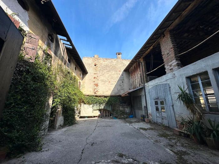 Casa con 6 locali in vendita in Piazza G Bonsignori, Remedello Di Sopra, Remedello