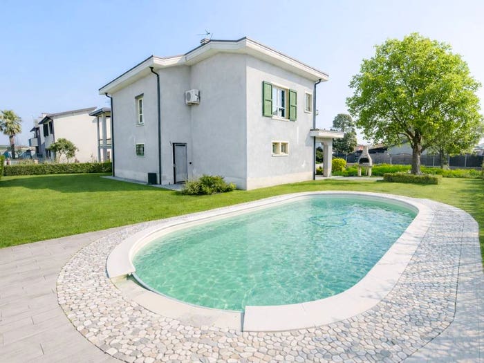 Casa con 6 locali in vendita in Santa Maria San Bernardino Castelnuovo, Crema
