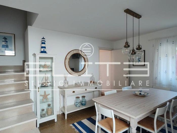 Casa bilocale in vendita in VIA IV NOVEMBRE, Numana Paese, Numana