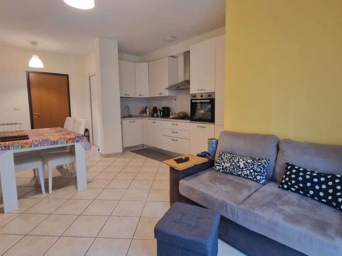Appartamento trilocale in vendita in Centro, Carrara