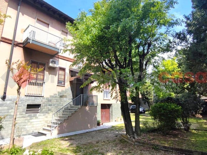 Appartamento trilocale in vendita in VIA CAVALLI, Centro, Locate di Triulzi