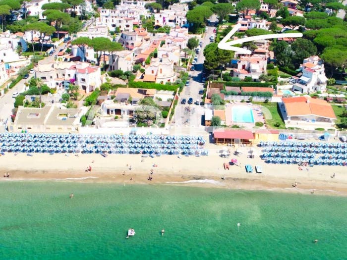Appartamento trilocale in vendita in Via Anchise, Litoranea Terracina San Felice, Terracina