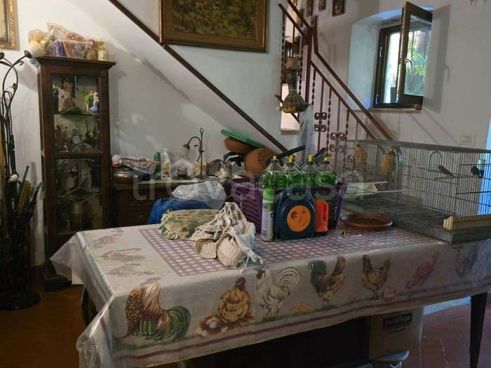 Appartamento con 5 locali in vendita in Centro, Bucine