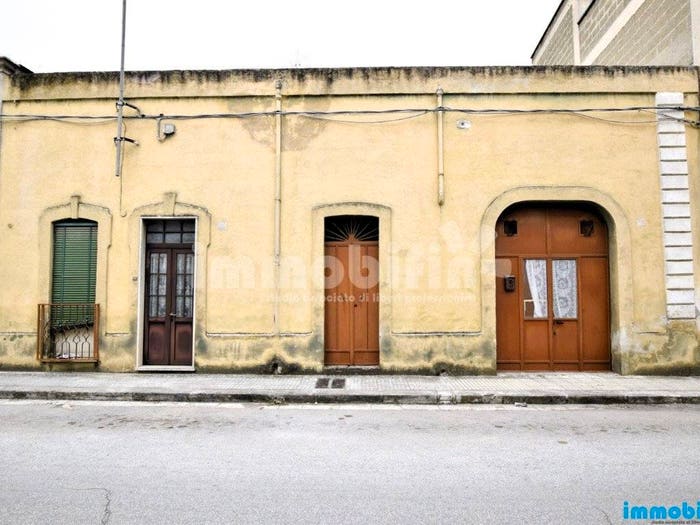 Appartamento con 5 locali in vendita in Oria
