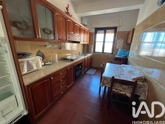 Appartamento con 5 locali in vendita in Viale Libertà, Centro, Soveria Simeri