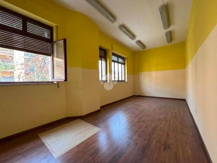 Appartamento con 6 locali in vendita in Stadio Pontepiccolo, Catanzaro