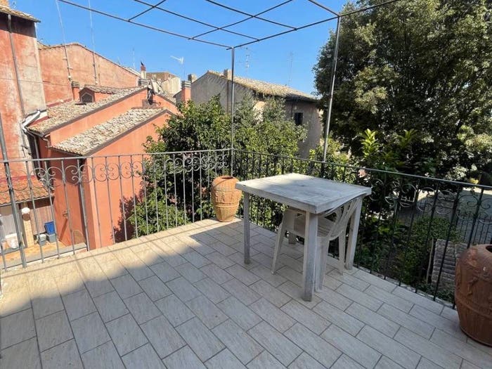 Appartamento bilocale in vendita in Via Roma, Tuscania
