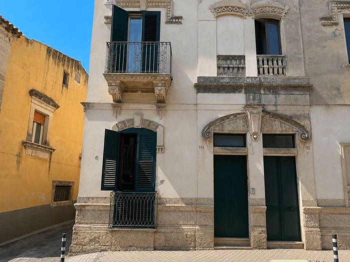 Casa con 5 locali in vendita in Via Giovanni Aurispa, Centro, Noto