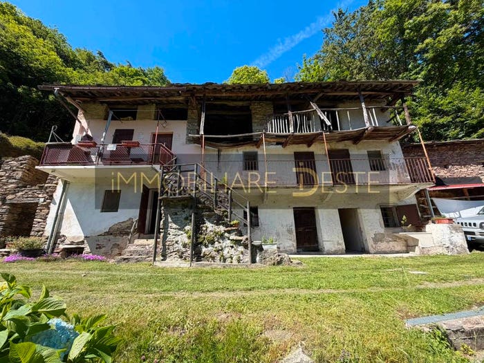 Casa quadrilocale in vendita in Borgata Re, Giaveno
