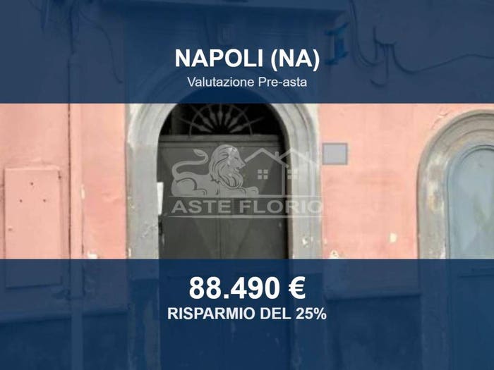 Appartamento trilocale in vendita in Vico II Strettola agli Orefici, Centro, Napoli