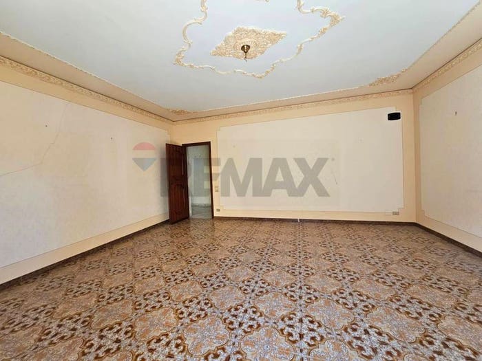 Appartamento con 5 locali in vendita in Via Ruggero il Normanno, Centro, Bagheria