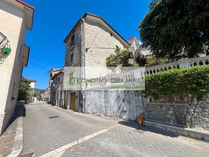 Casa trilocale in vendita in Via Statuto, Monticelli, Esperia