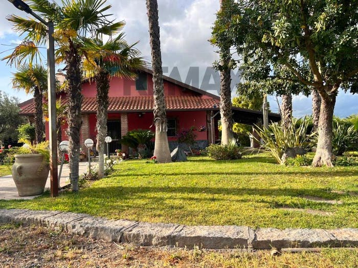Casa con 5 locali in vendita in contrada vasadonna, Belpasso