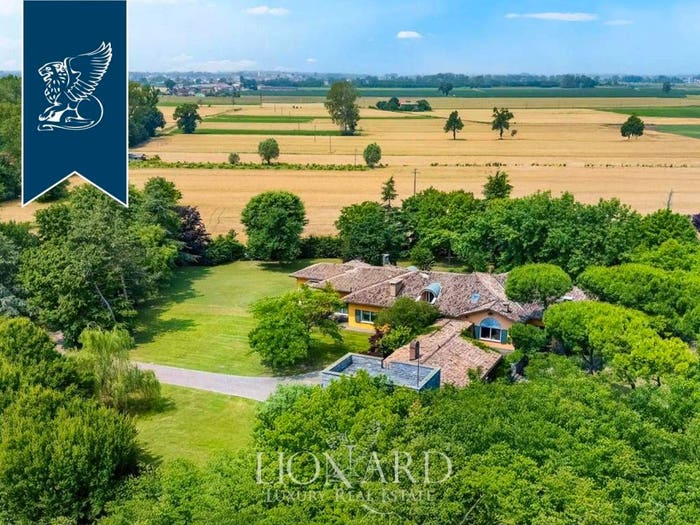 Casa con 6 locali in vendita in Centro, Pinarolo Po