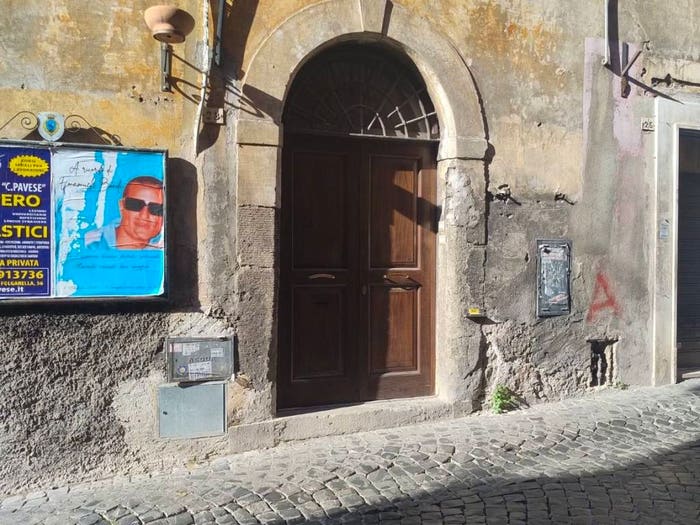 Appartamento quadrilocale in vendita in Via Roma, Centro, Marino