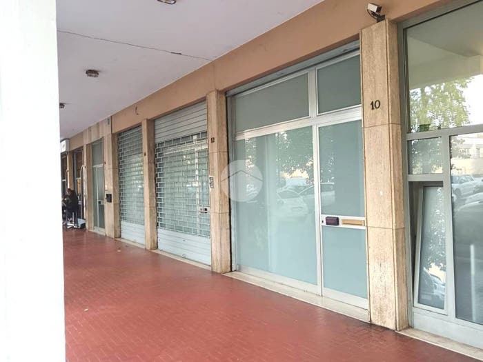 Appartamento con 6 locali in vendita in Piazzale Dante Alighieri, San Benedetto, Ferrara