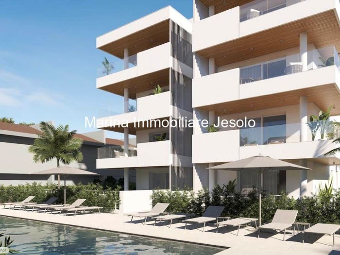 Appartamento quadrilocale in vendita in Via Tevere, Lido Centro Ovest, Jesolo