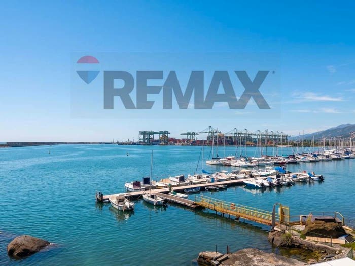 Appartamento trilocale in vendita in Via Pegli, Pegli, Genova