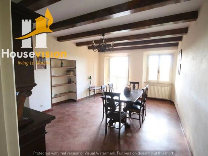Appartamento con 5 locali in vendita in Montecarotto