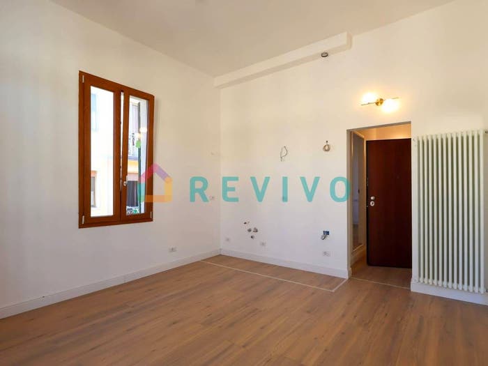 Appartamento trilocale in vendita in Via Paoletti, Leopoldo Vittorio Emanuele Statuto, Firenze