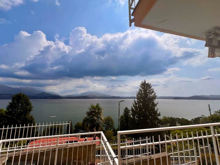 Appartamento bilocale in vendita in Via Carcioni, Belgirate