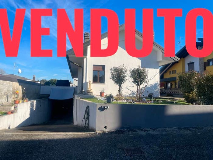 Casa quadrilocale in vendita in via Dante, Arsago Seprio