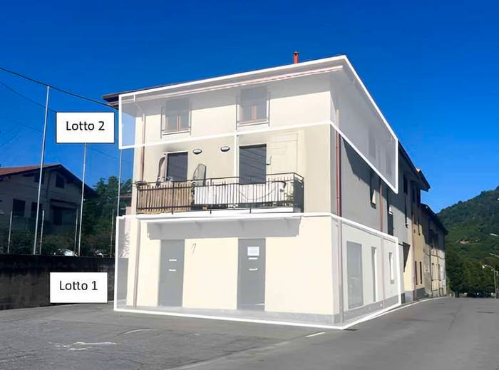 Appartamento trilocale in vendita in Via Santa Margherita, Centro, Brivio