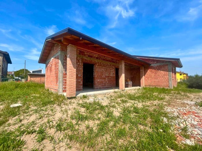 Casa con 5 locali in vendita in San martino di venezze, Centro, San Martino di Venezze