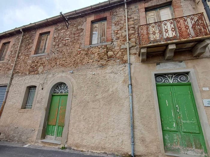 Casa quadrilocale in vendita in Via Libertà, Raccuja