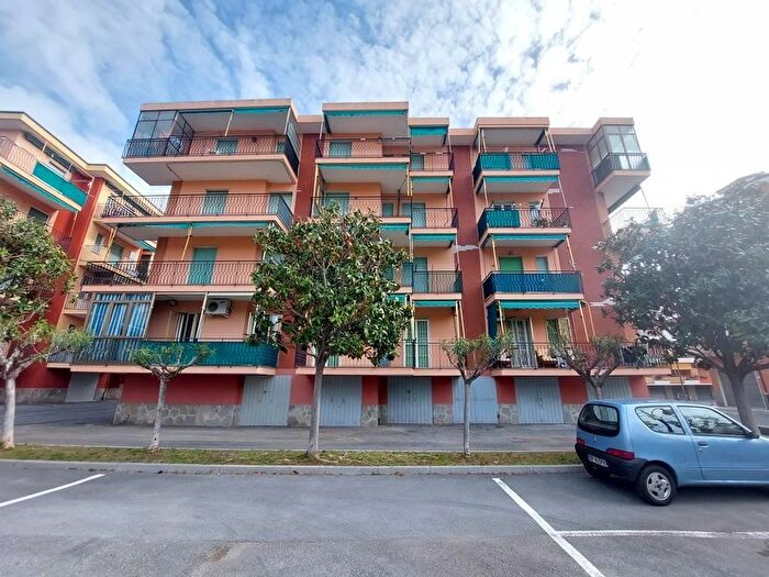 Appartamento bilocale in vendita in Via Bologna, Borghetto Santo Spirito
