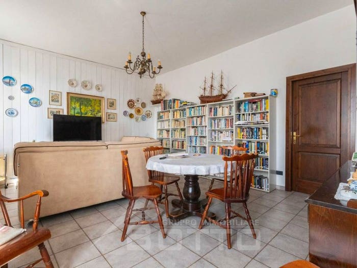 Appartamento trilocale in vendita in Via Sempione, Sologno, Caltignaga