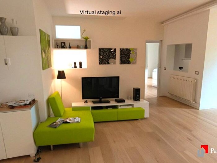 Appartamento con 5 locali in vendita in Villa San Martino, Pesaro