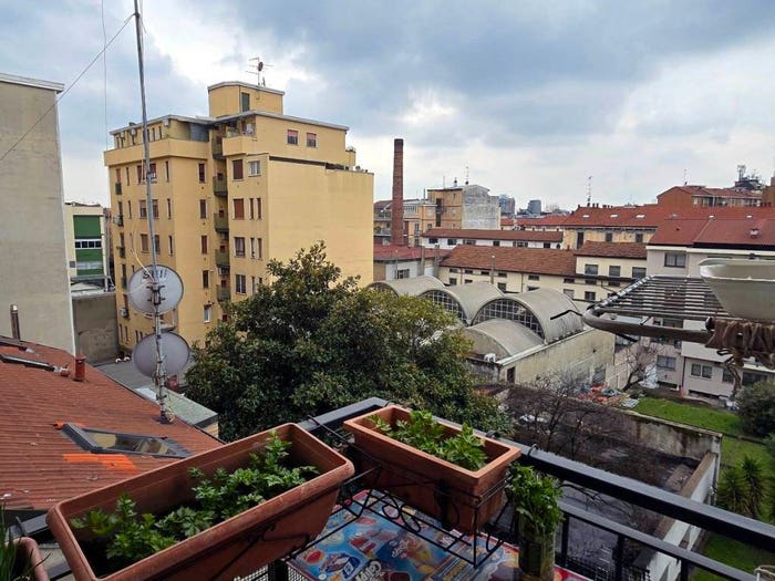 Appartamento quadrilocale in vendita in Via Carlo Imbonati, Dergano, Milano