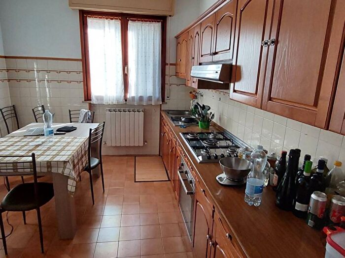 Appartamento quadrilocale in vendita in Centro, Urbino