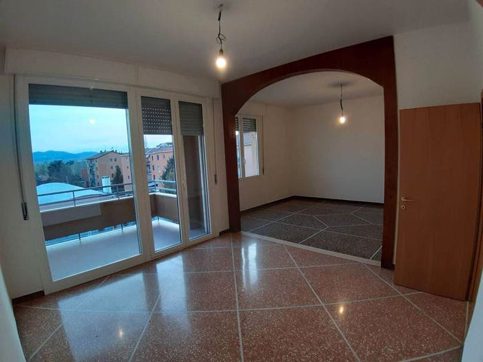 Appartamento quadrilocale in vendita in Via Cesare Correnti, Borgo Panigale, Bologna