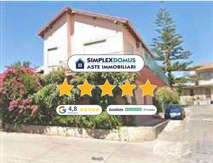 Appartamento con 5 locali in vendita in Contrada Malvicino, Centro, Capo d'Orlando