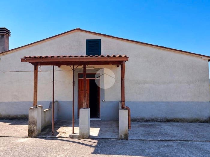 Casa quadrilocale in vendita in Via colle madonna, Paliano