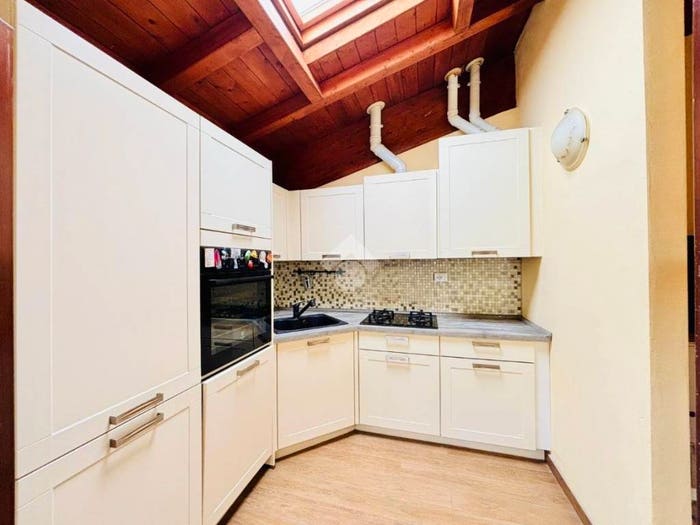 Appartamento trilocale in vendita in Via Ticino, Centro, Fino Mornasco