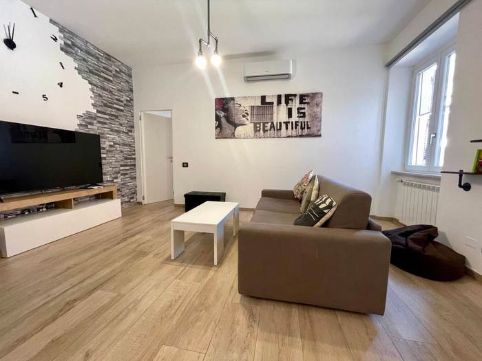 Casa con 5 locali in vendita in Via Lunigiana, Migliarina, La Spezia