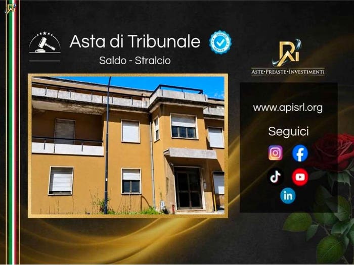 Appartamento quadrilocale in vendita in Via Rocco Scotellaro, Centro, Lauria