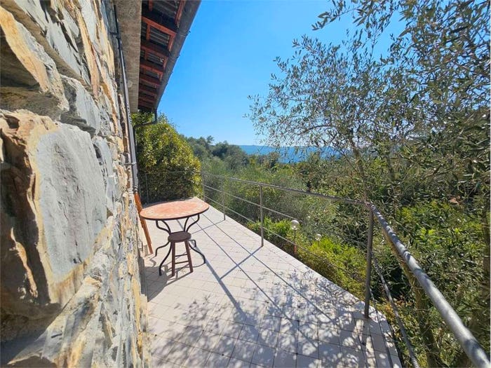 Casa bilocale in vendita in Via Borgo Barnato, Pontedassio