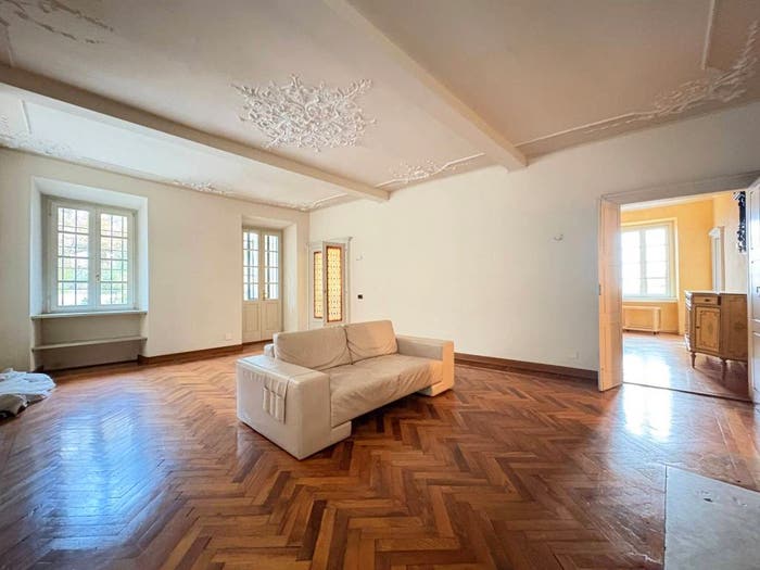Appartamento con 5 locali in vendita in Via Convento di San Francesco, Centro Storico, Pinerolo