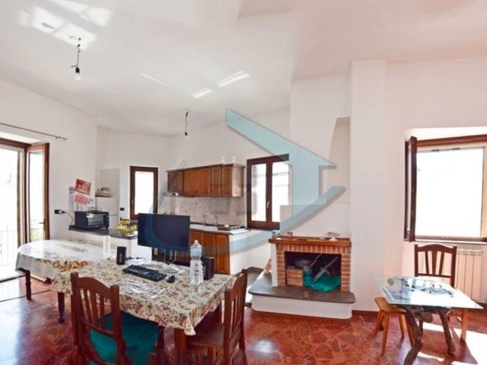 Casa quadrilocale in vendita in Via Vittorio Emanuele II, Centro, Castrignano del Capo