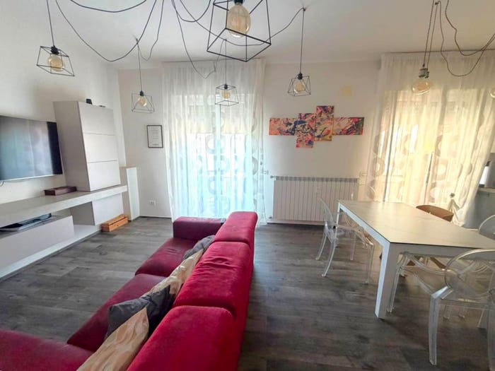 Appartamento quadrilocale in vendita in via Anconetana, Villa Severi Cappuccini, Arezzo