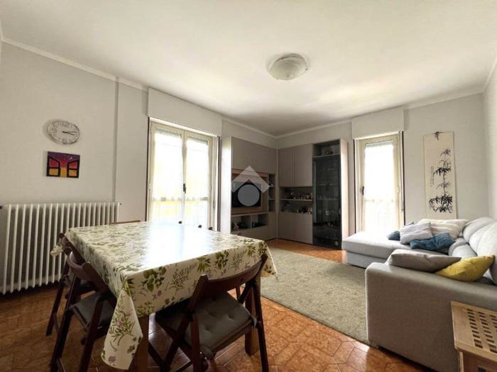 Appartamento quadrilocale in vendita in Via Ferruccio Ventura Strada, Centro, Nave